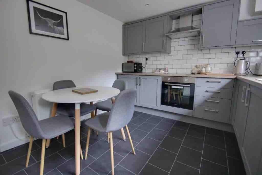 Bakewell- Super Central 2 Bed Apartment מראה חיצוני תמונה