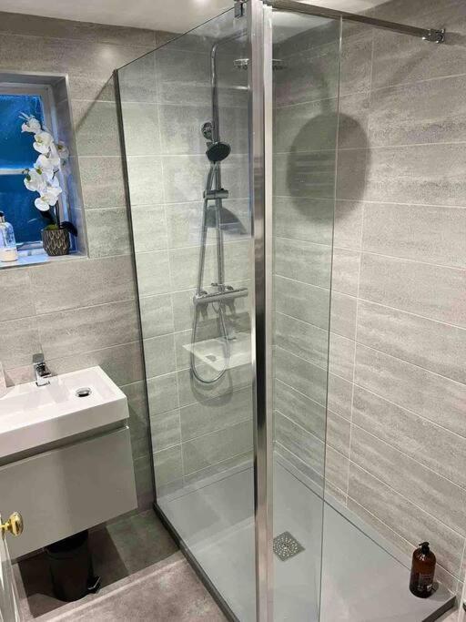 Bakewell- Super Central 2 Bed Apartment מראה חיצוני תמונה